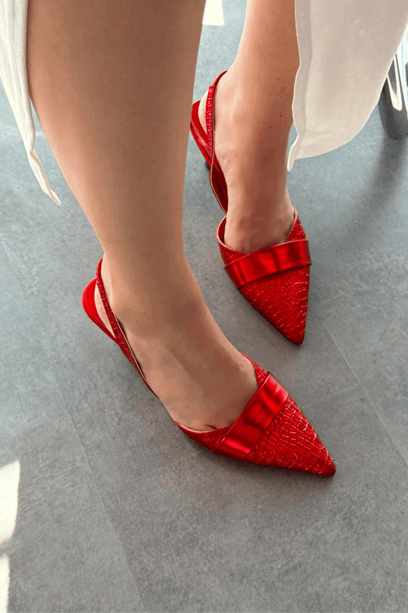 Midans Parlak Deri Kısa Topuklu Stiletto Kırmızı - ILOVESHOES