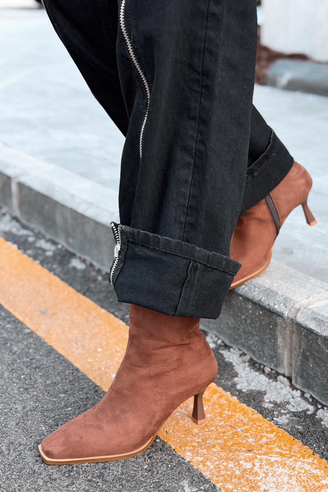 Alderie Kadın Topuklu Bot Taba Süet - ILOVESHOES