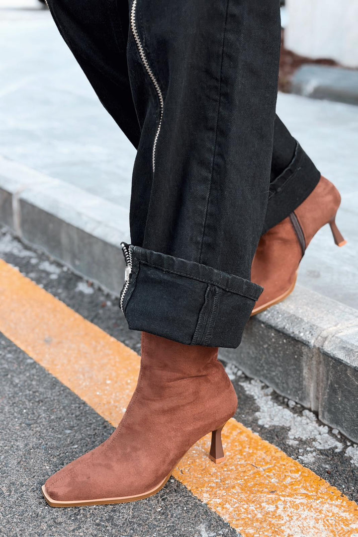 Alderie Kadın Topuklu Bot Taba Süet - ILOVESHOES