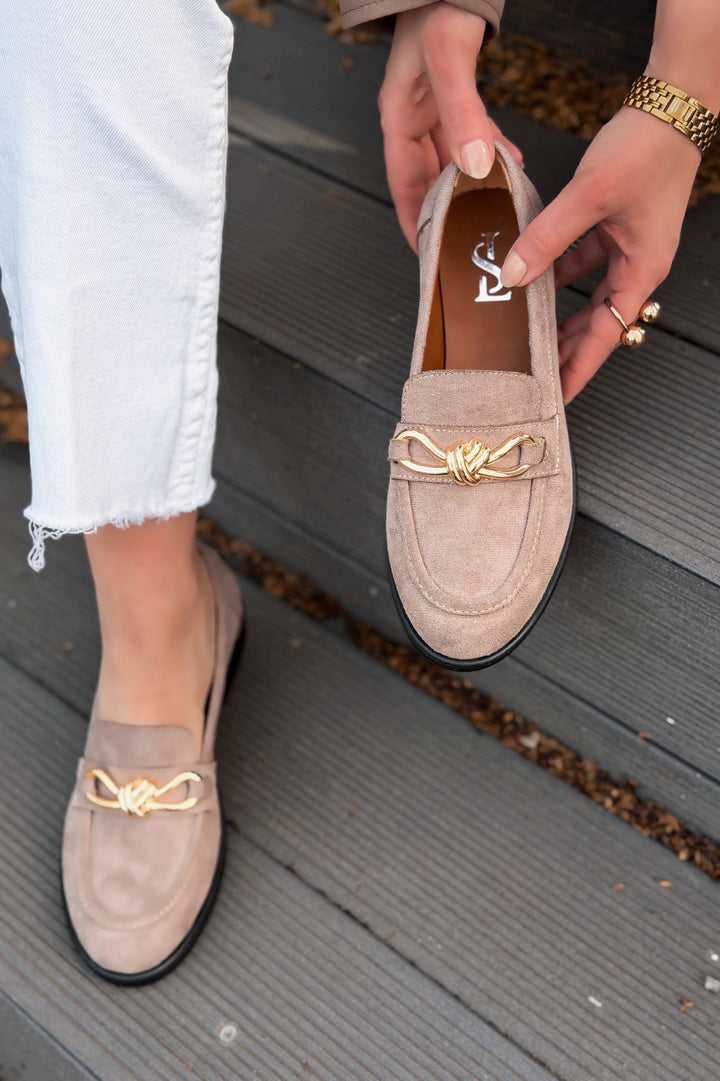 Norel Kadın Loafer Vizon Süet Fiyonk Detaylı - ILOVESHOES