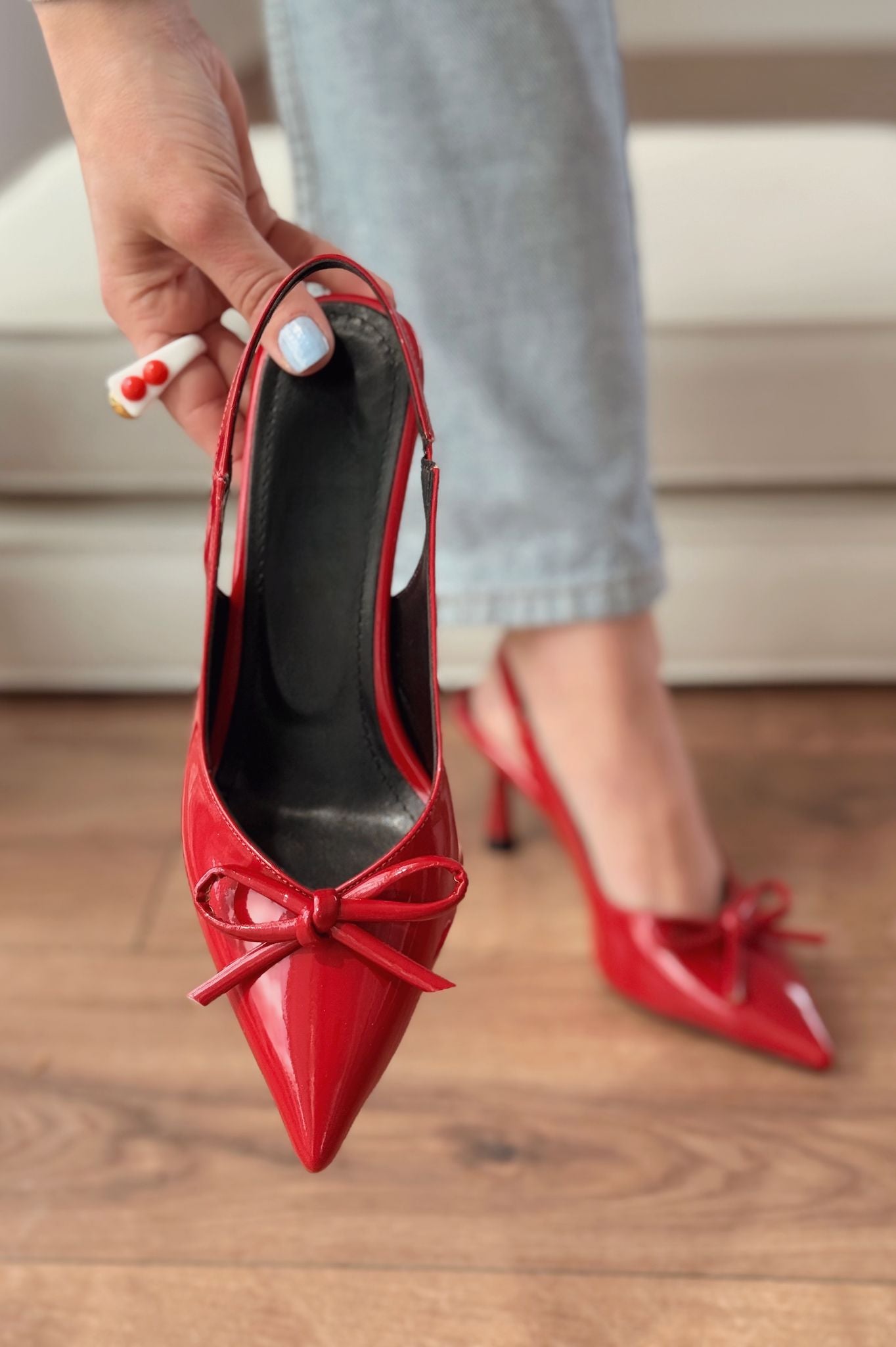 Avalis Rugan Kırmızı Fiyonk Detaylı Topuklu Kadın Ayakkabı - ILOVESHOES Türkiye