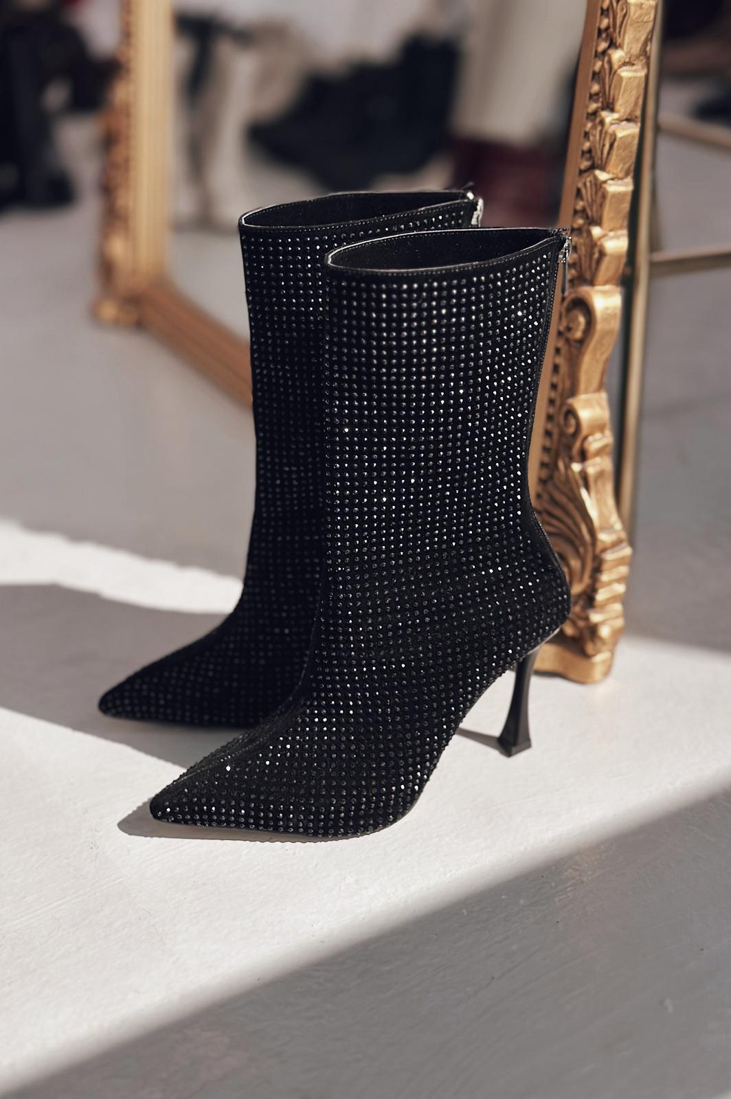 Simley Topuklu Kadın Çizme Siyah Siyah Gri Taşlı - ILOVESHOES