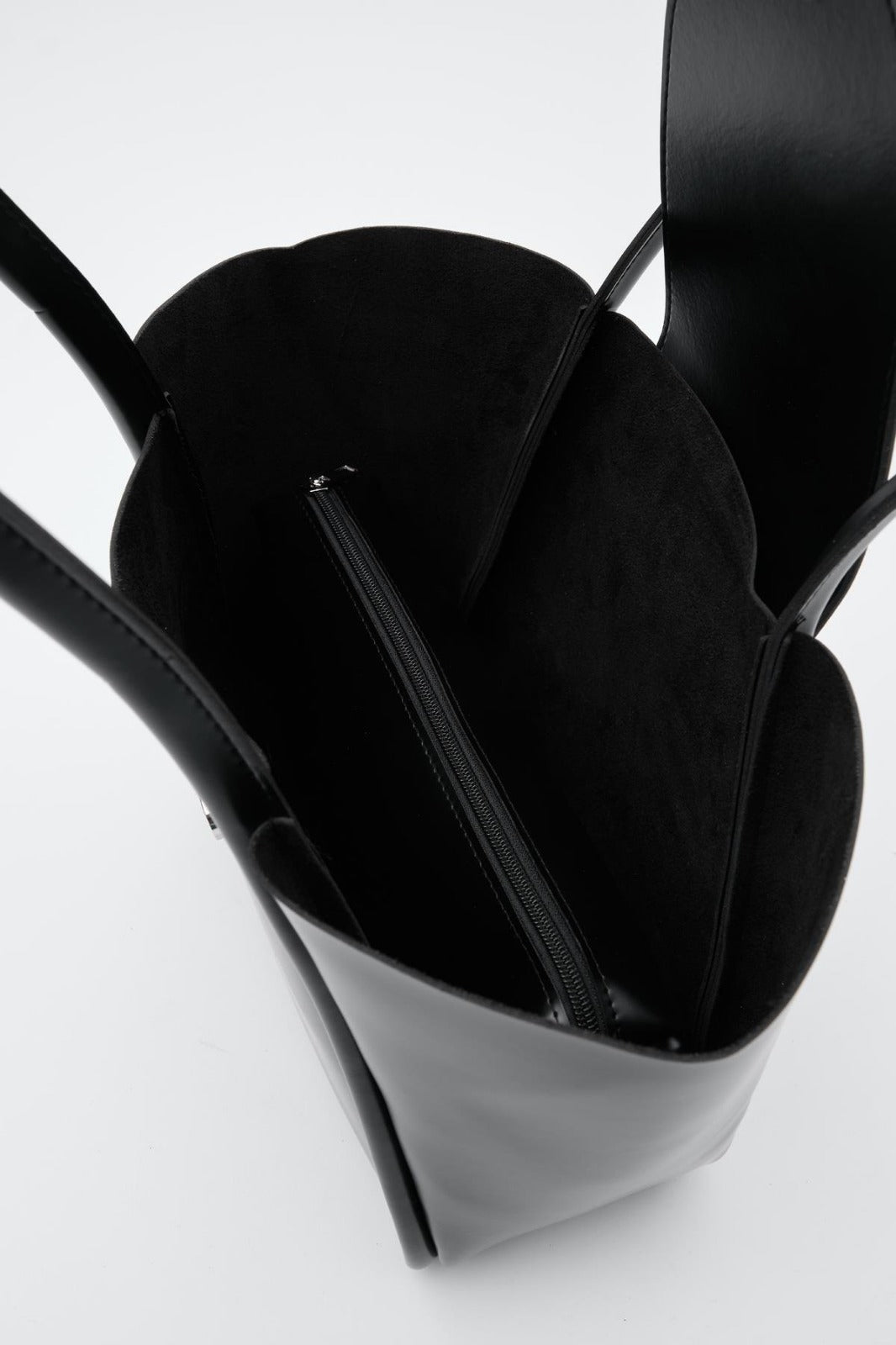 Jolin Shoulder Bag, Black Matte Leather Makeup Bag