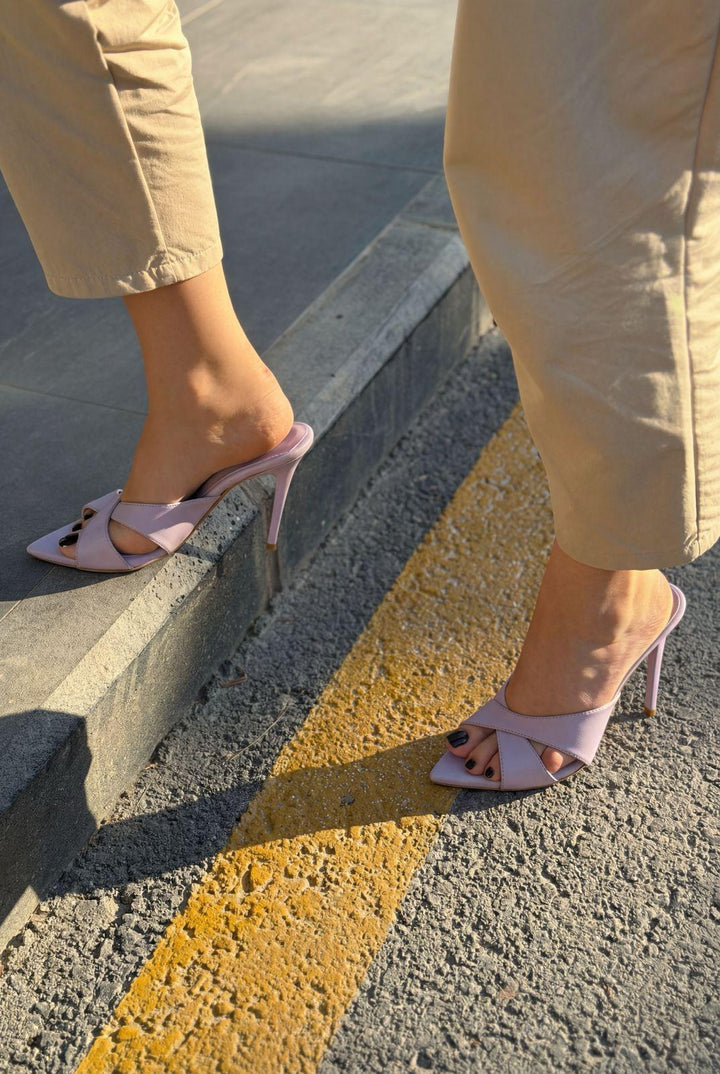 Mirello Lila Mat Deri Kadın Topuklu Terlik - ILOVESHOES