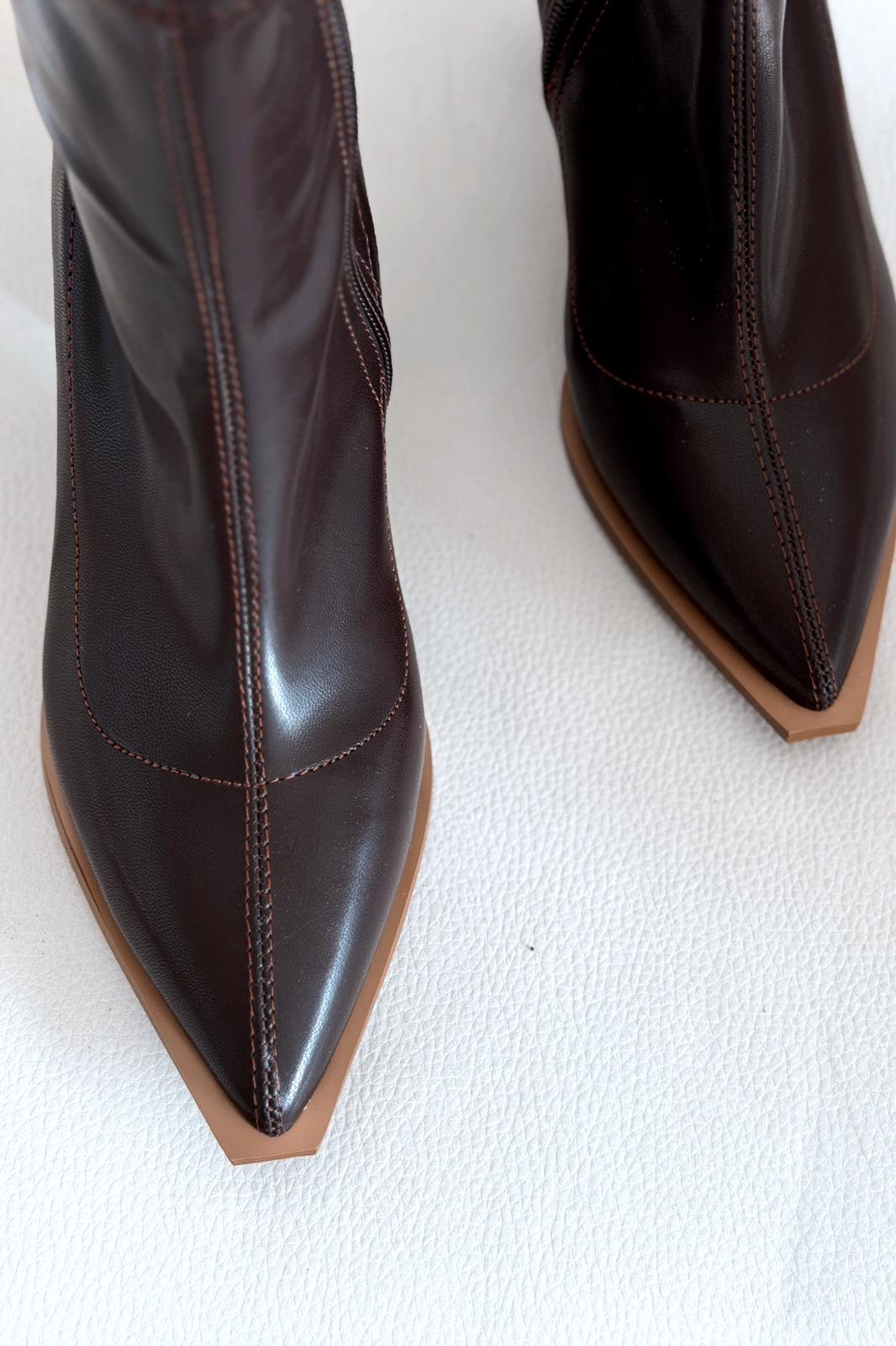 Selvora Streç Mat Deri Kahverengi Kadın Bot - ILOVESHOES