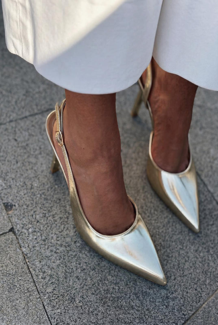 Soriel Stiletto Gold Parlak Deri - ILOVESHOES