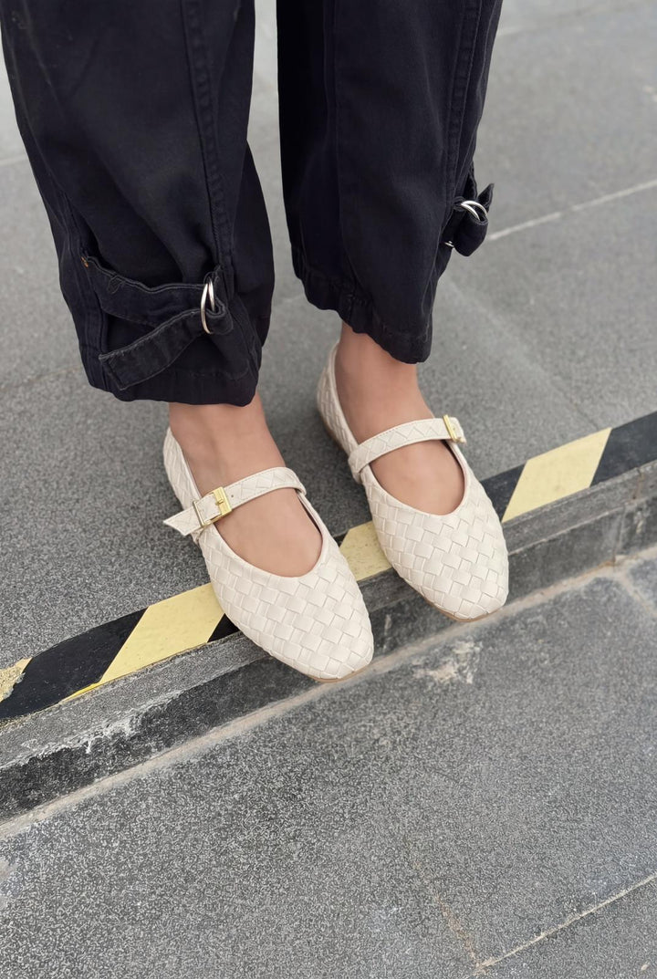 Vespera Kadın Babet Bej Mat Deri - ILOVESHOES
