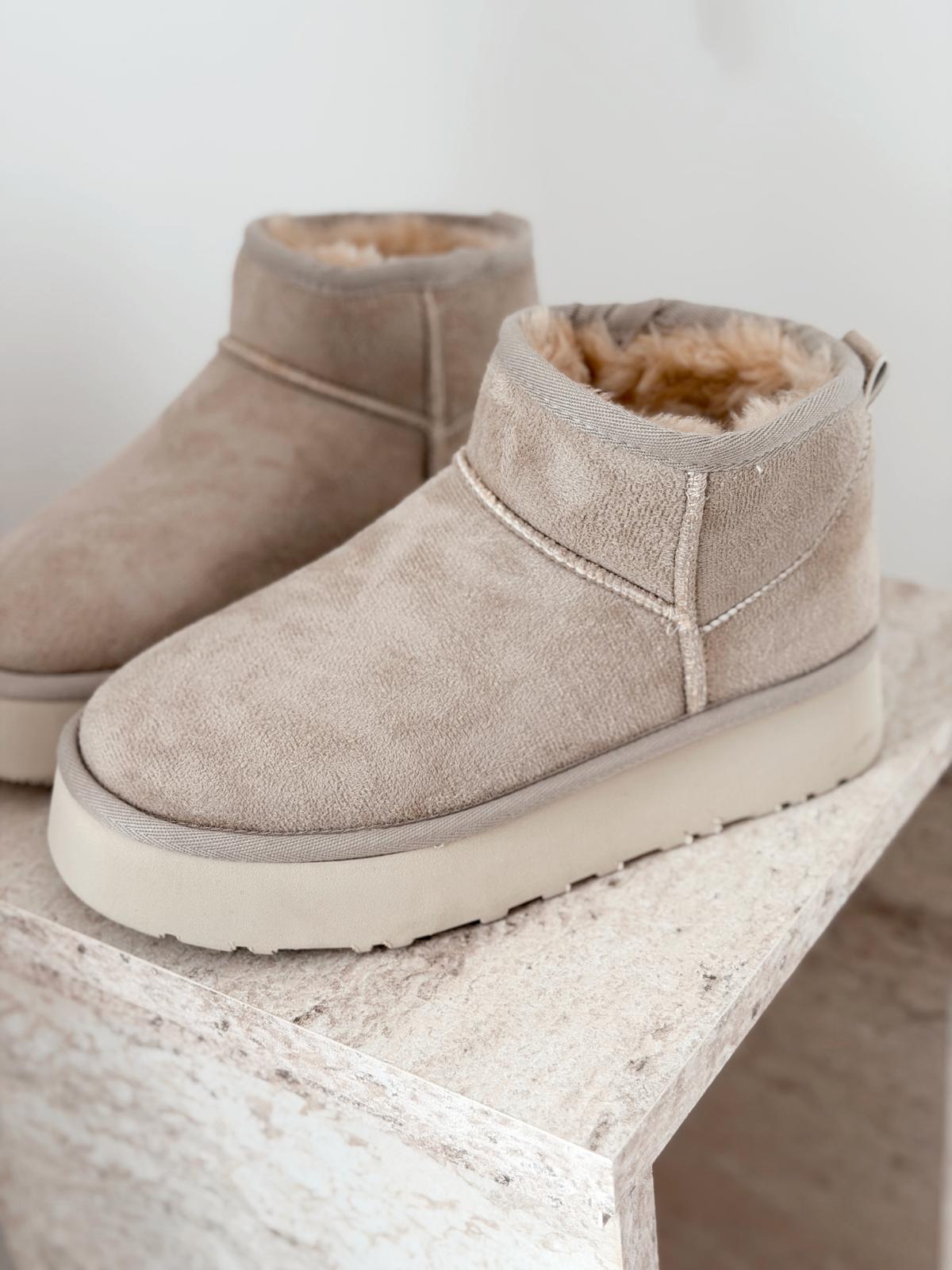 Leonar Kadın İçi Tüylü Bot Bej Süet - ILOVESHOES