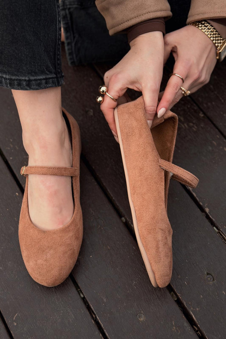 Tenris Kadın Babet Taba Süet Dolgu Topuklu - ILOVESHOES