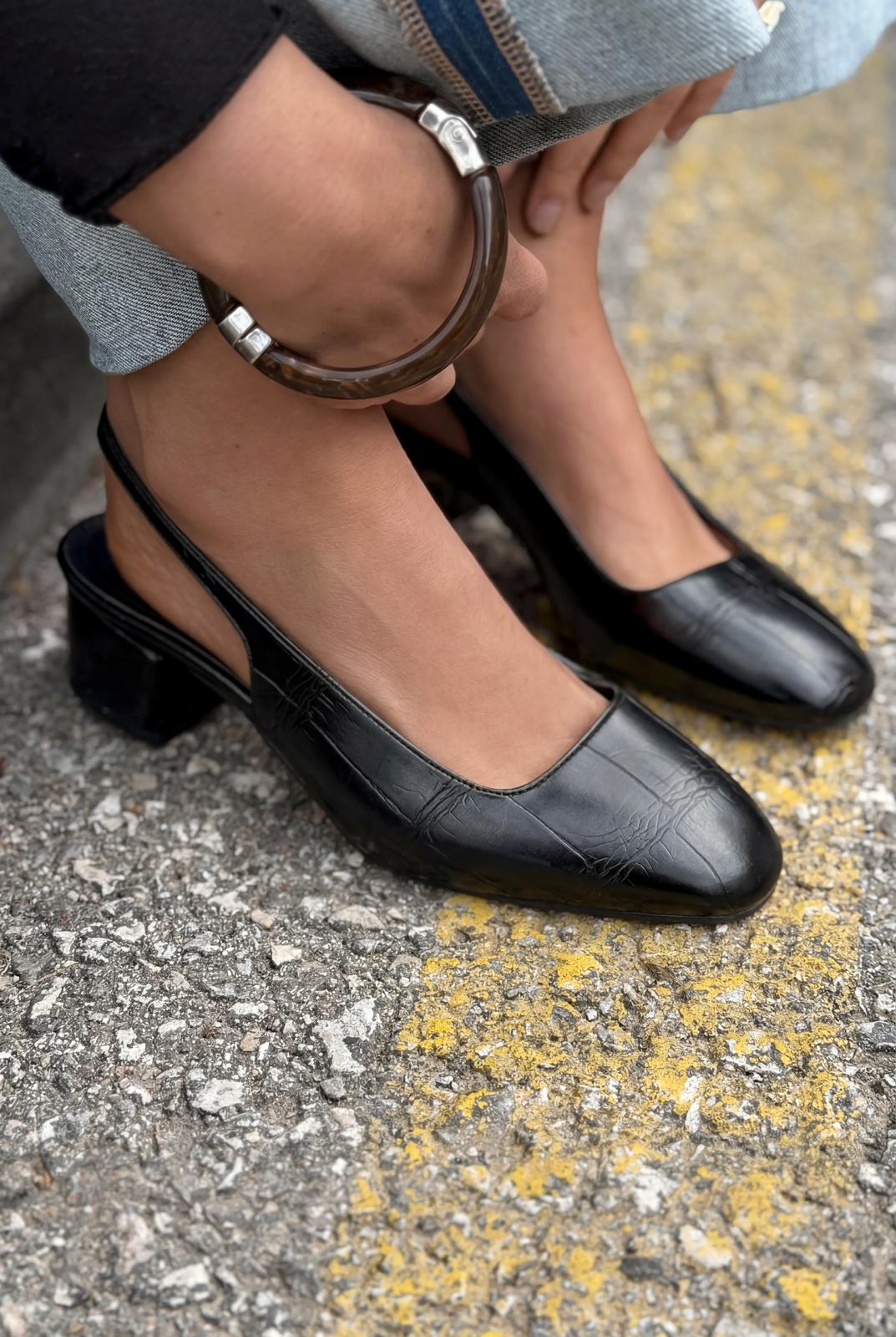 Solen Mary jane Topuklu Ayakkabı Siyah Mat Deri Desenli - ILOVESHOES