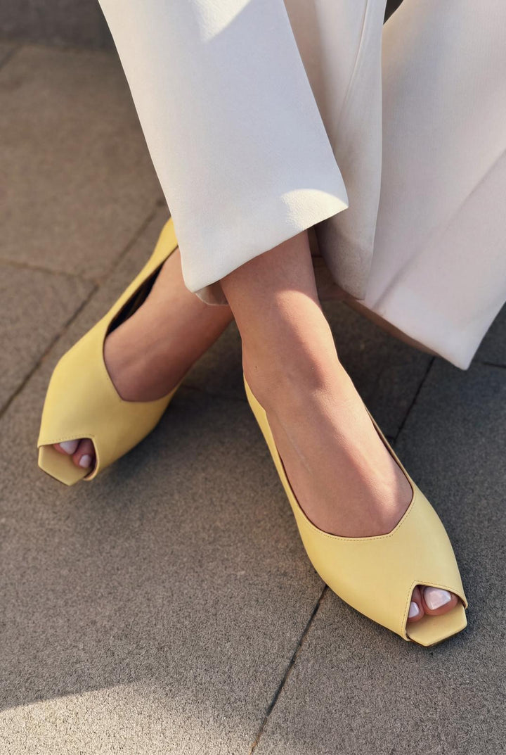 Norvion Hakiki Deri Sarı Mat Deri Kadın Topuklu Ayakkabı - ILOVESHOES
