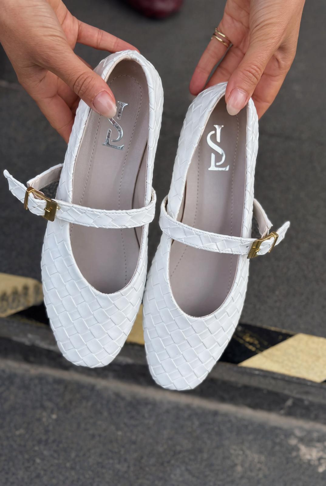 Vespera Kadın Babet Beyaz Mat Deri - ILOVESHOES