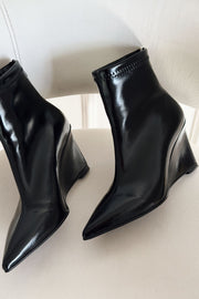 Valoti Kadın Dolgu Topuklu Bot Siyah Mat Deri - ILOVESHOES