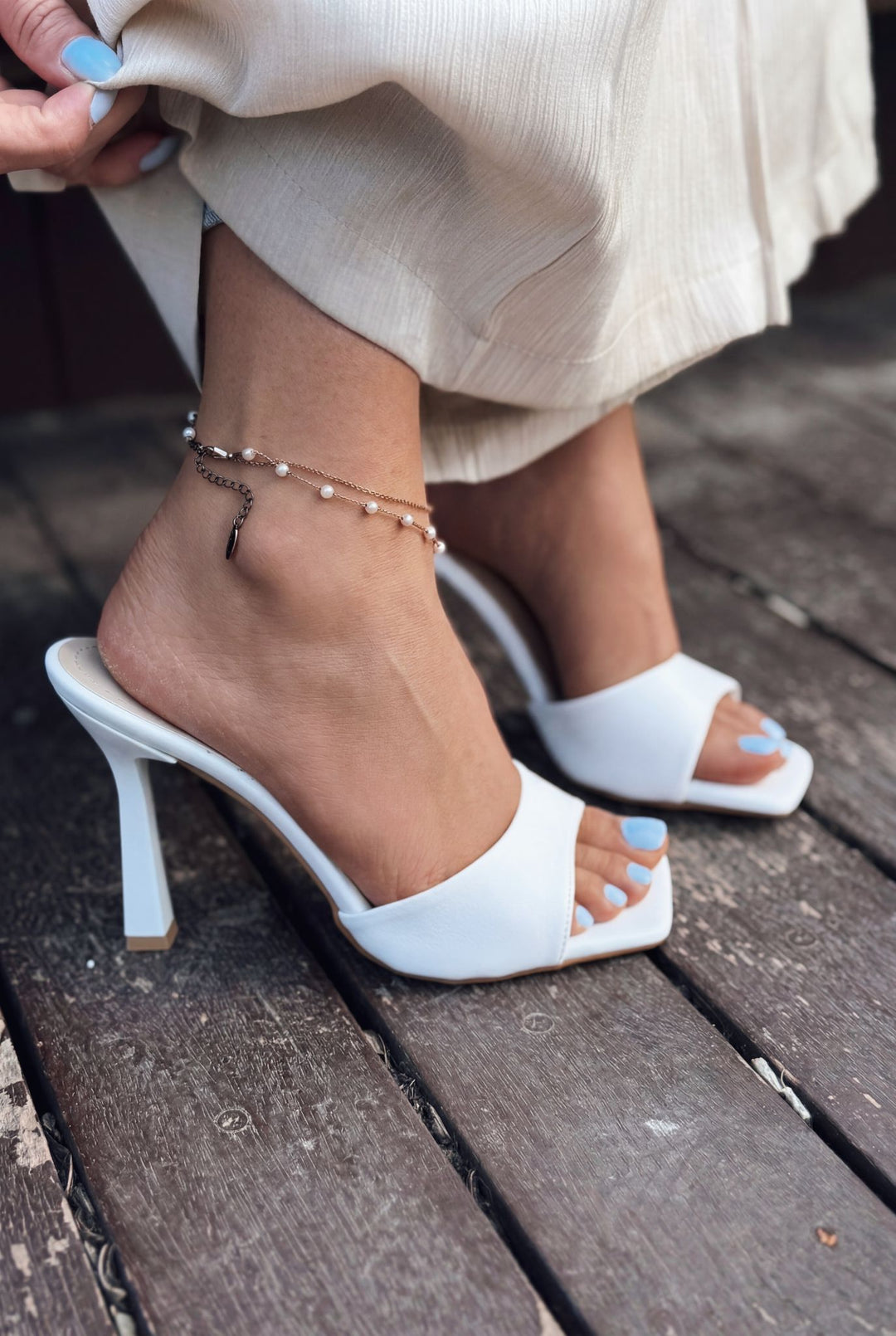 Sorel Beyaz Mat Deri Kadın Topuklu Terlik - ILOVESHOES