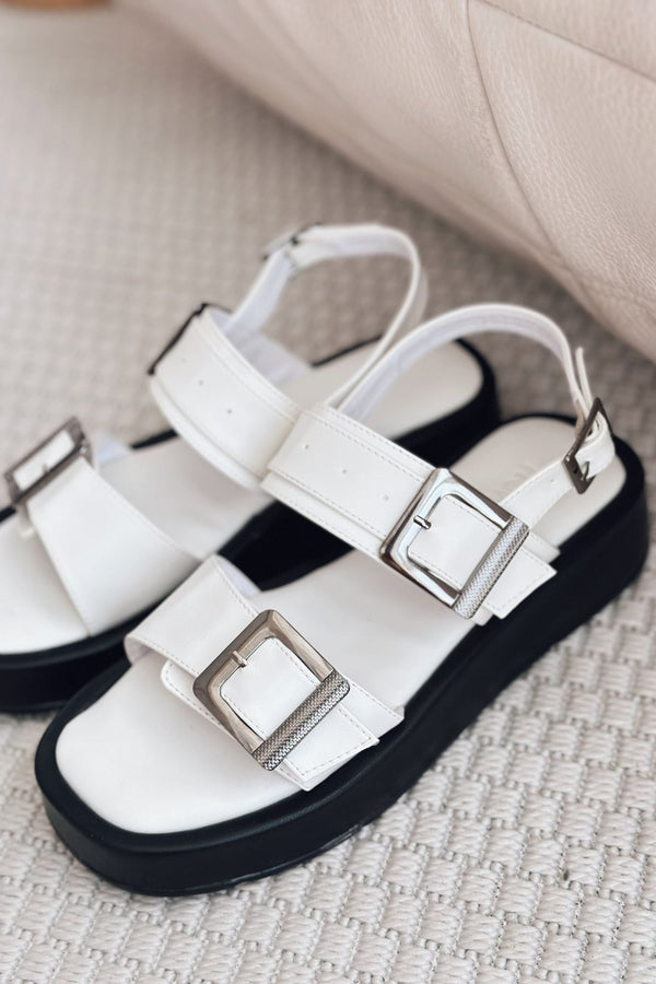 Perina Mat Deri Toka Detaylı Kadın Sandalet Beyaz - ILOVESHOES