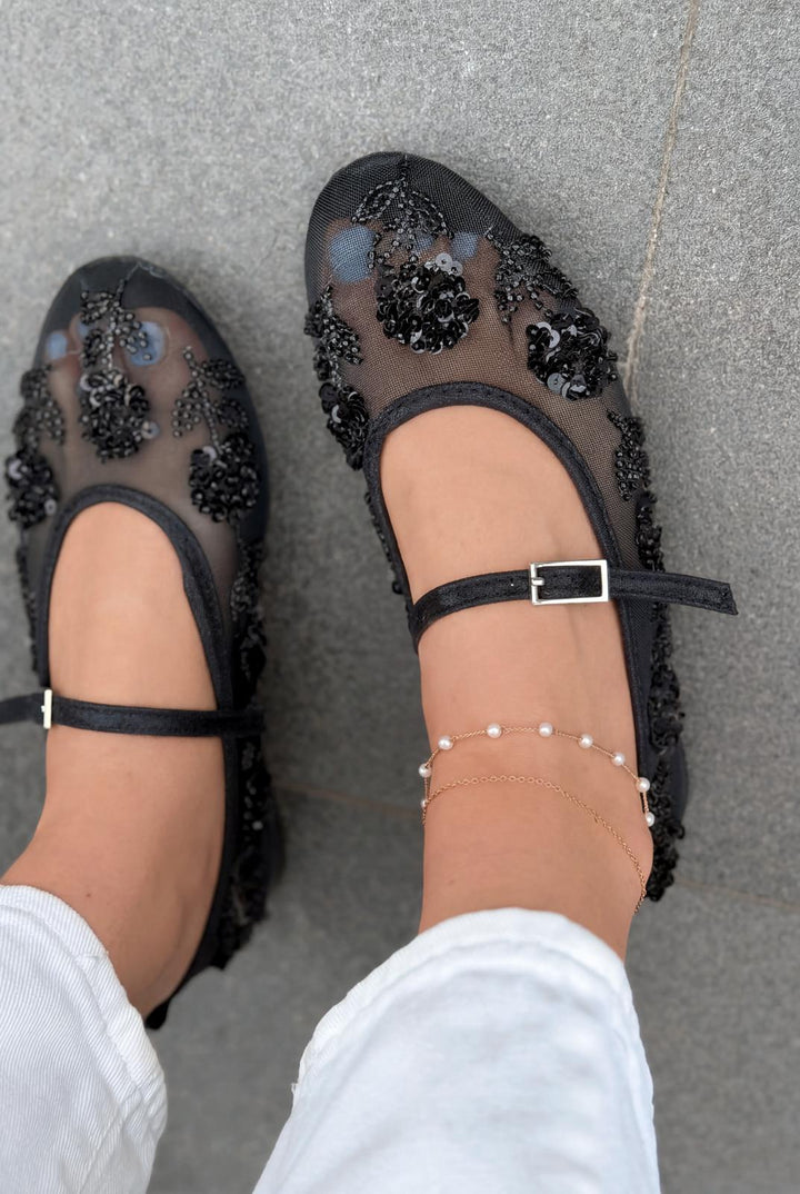 Telora Kadın Babet Siyah Nakışlı - ILOVESHOES