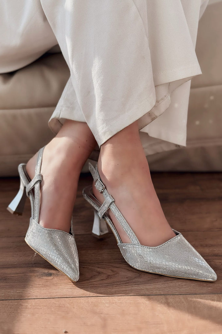 Nowse Parlak Deri Desenli Stiletto Gümüş - ILOVESHOES