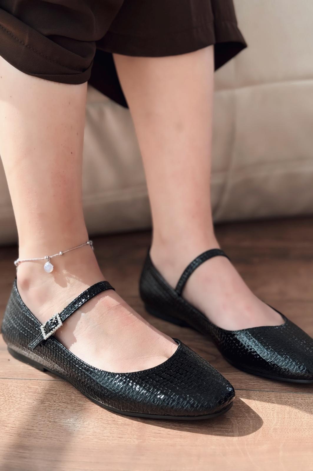 Edwons Parlak Deri Kadın Babet Siyah - ILOVESHOES