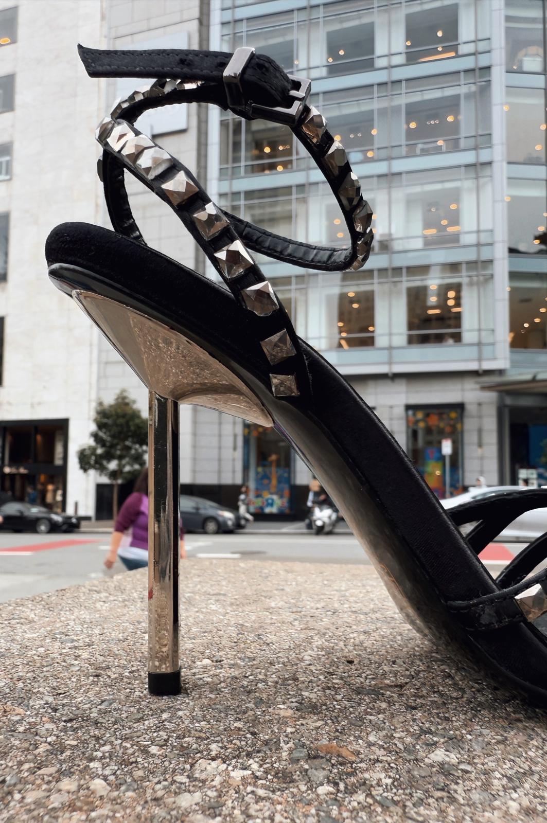 Penoria Mat Siyah Bant Detaylı Stiletto - ILOVESHOES