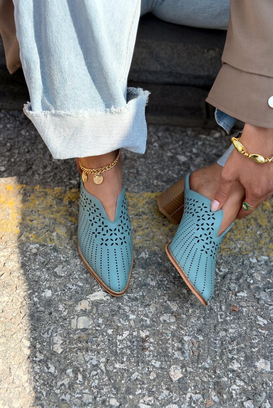 Noravina Hakiki Deri Topuklu Terlik Mavi - ILOVESHOES
