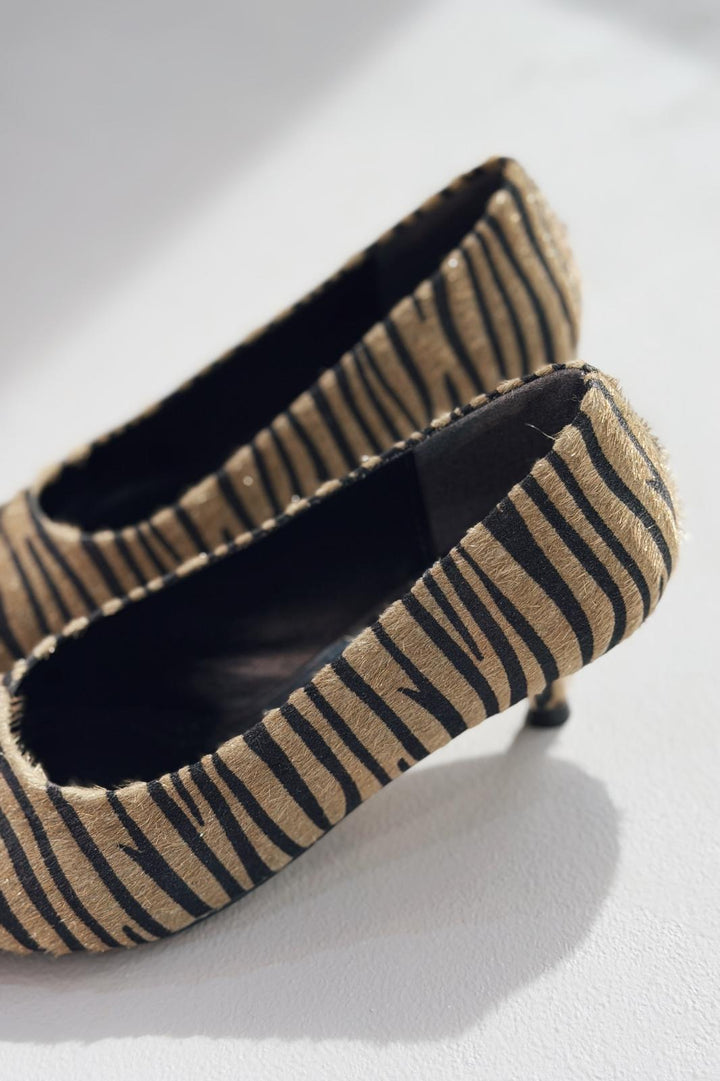 Molven Stiletto Haki Tay Tüyü - ILOVESHOES
