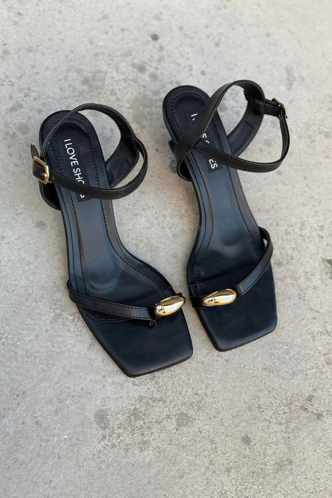 Pamori Mat Deri Siyah Parmak Arası Topuklu Sandalet - ILOVESHOES
