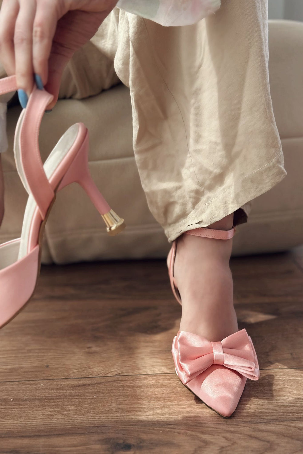 Jorena Saten Pembe Fiyonk Detaylı Topuklu Ayakkabı - ILOVESHOES