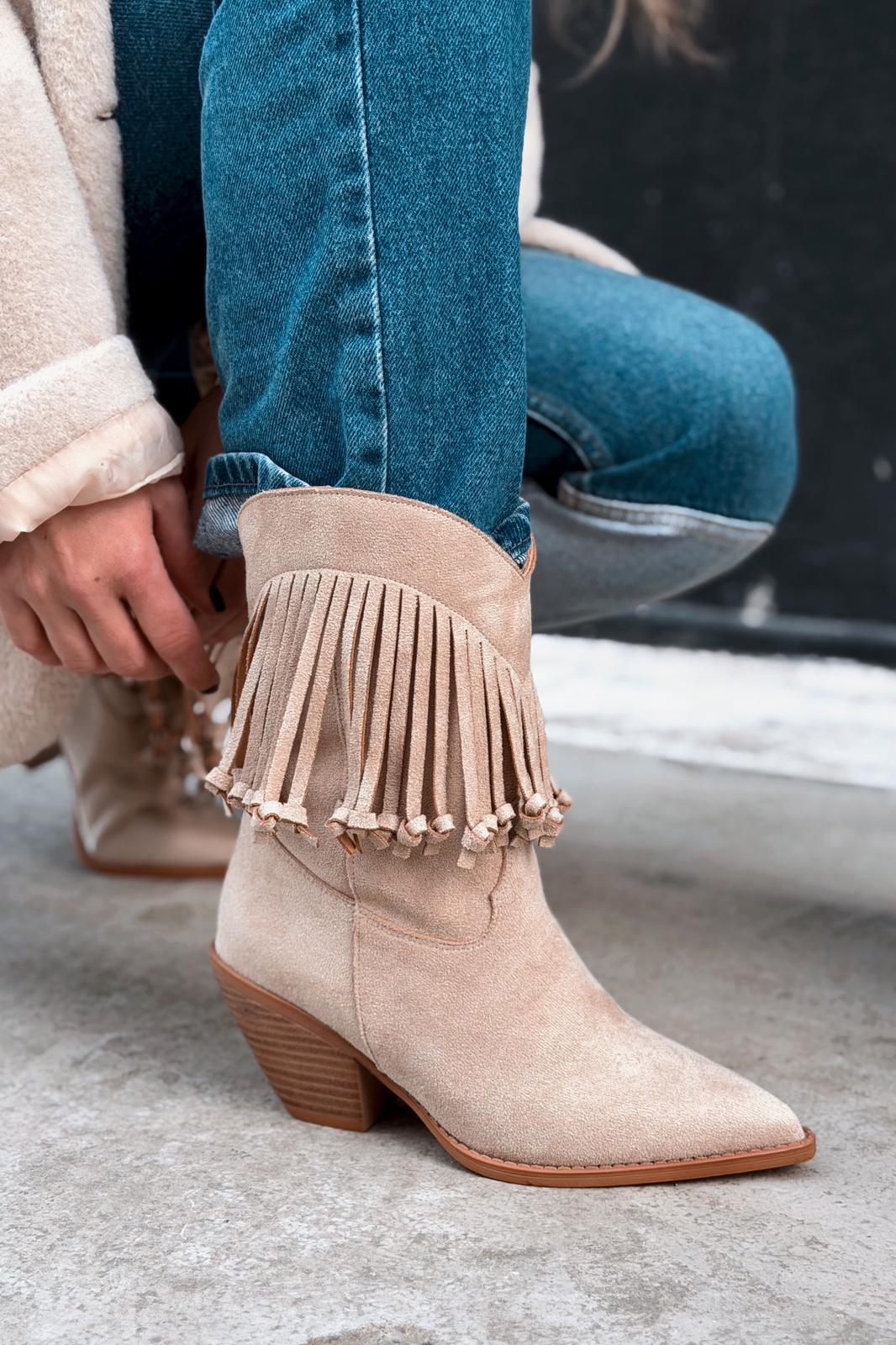 Iserne Kadın Kovboy Bot Bej Süet Püsküllü - ILOVESHOES