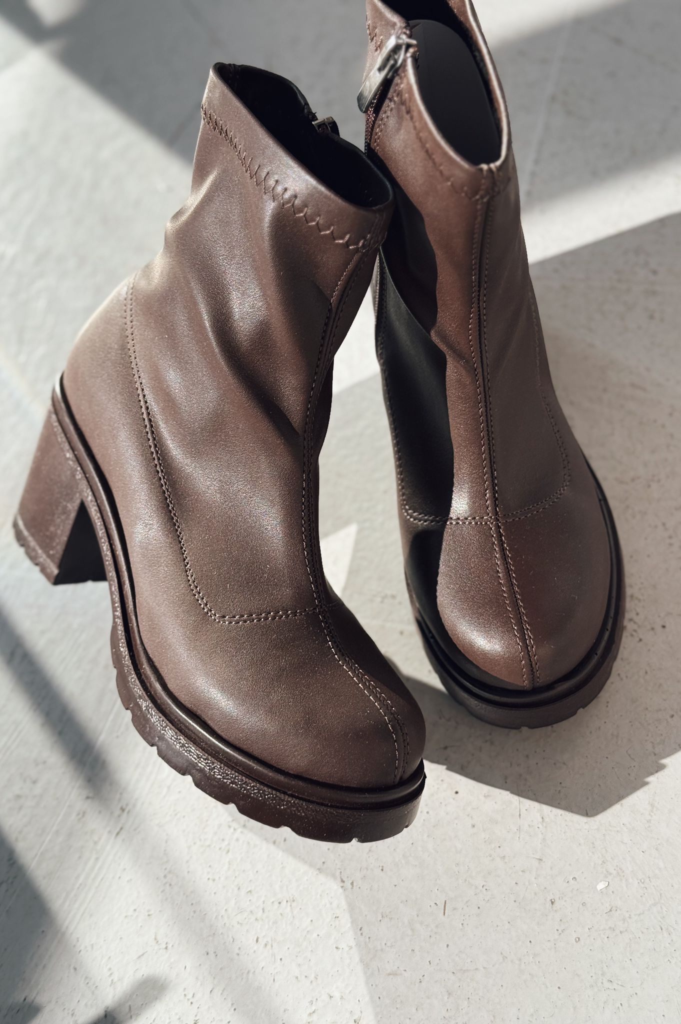 Tarion Streç Kahve Fermuarlı Kalın Topuklu Günlük Kadın Bot - ILOVESHOES