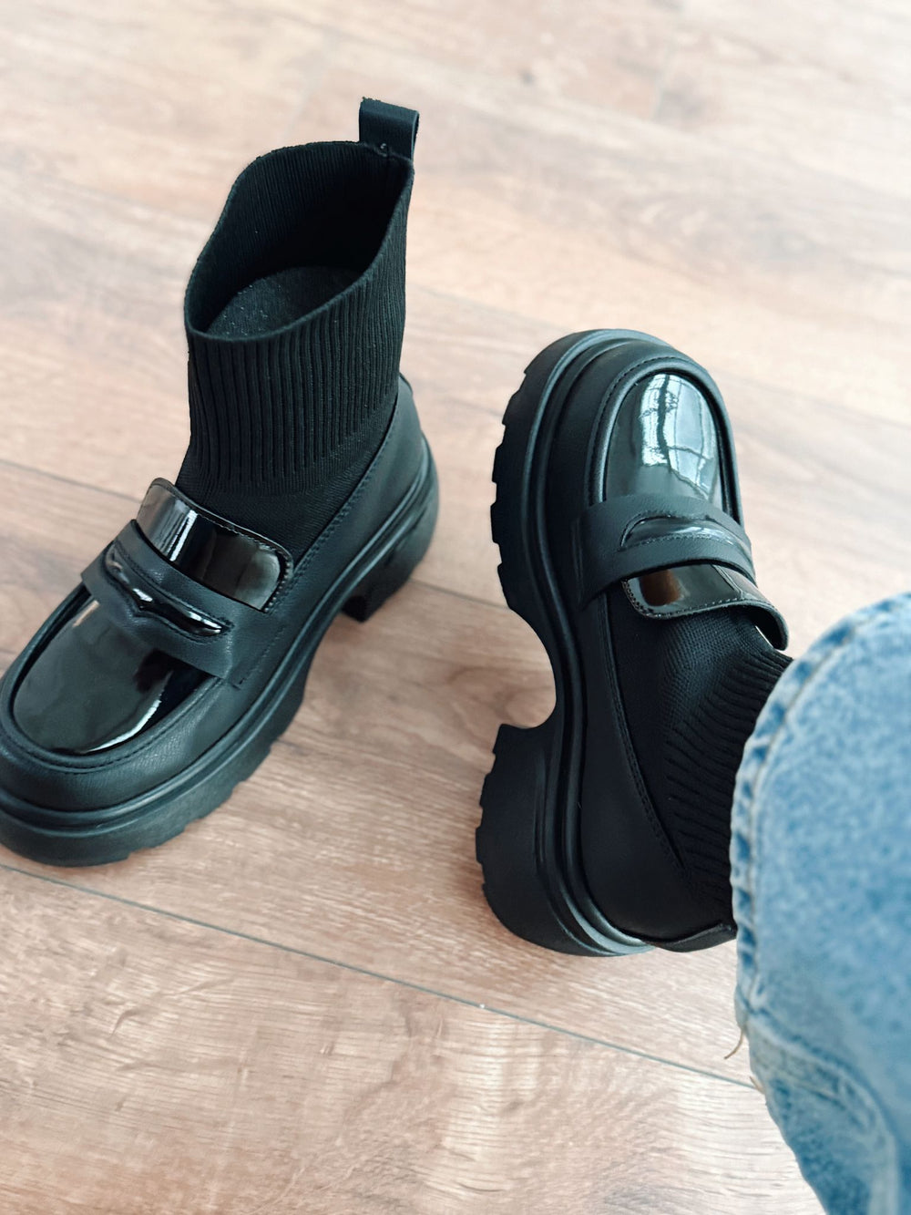 Celora Kadın Kalın Taban Bot Siyah Triko - ILOVESHOES