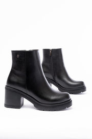 Fivra Siyah Fermuarlı Kalın Topuklu Günlük Kadın Bot