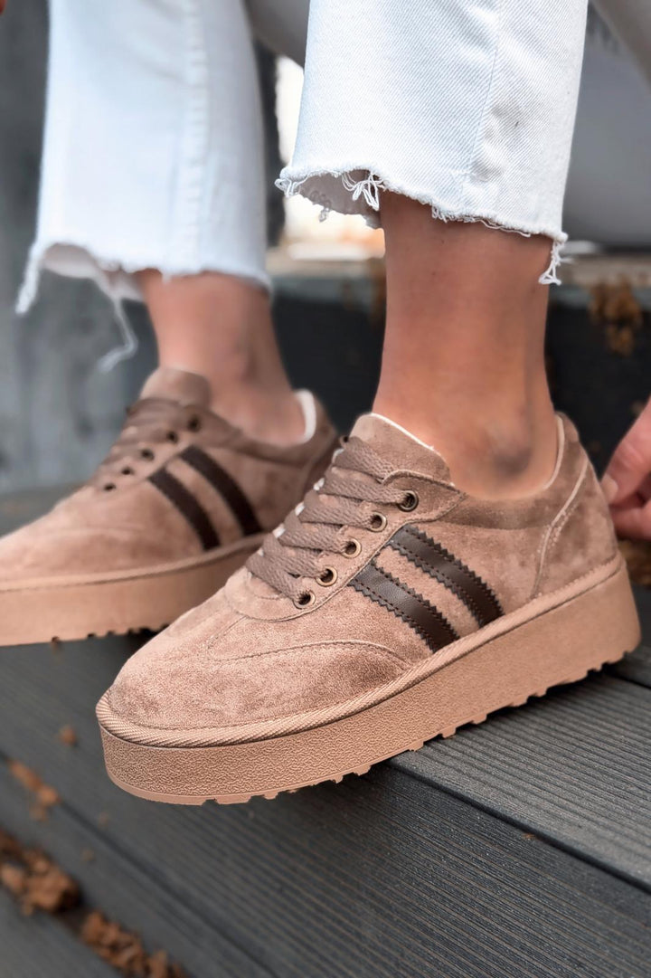 Vireo Kadın Spor Ayakkabı Camel Süet - ILOVESHOES