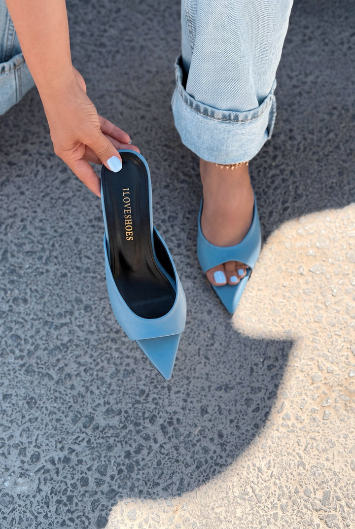 Boreni Mavi Mat Deri Kadın Topuklu Terlik - ILOVESHOES