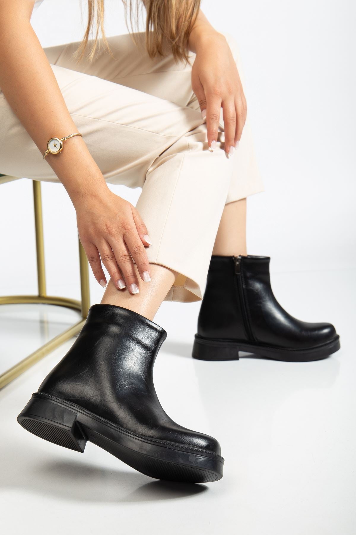 Myrelis Kadın Düz Bot Siyah Rugan - ILOVESHOES