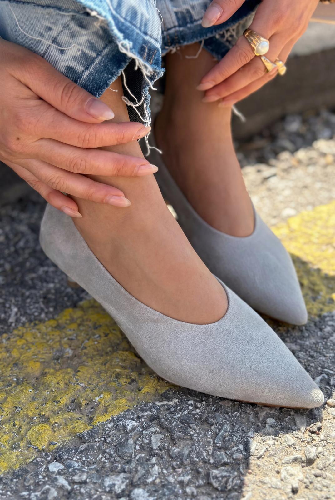 Seranis Hakiki Deri Stiletto Gri Süet - ILOVESHOES