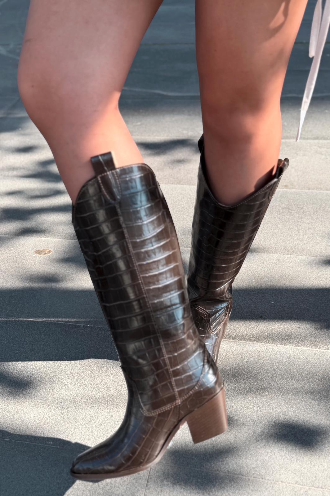 Rovina Kadın Kovboy Çizme Acıkahve Parlak Deri Desenli - ILOVESHOES