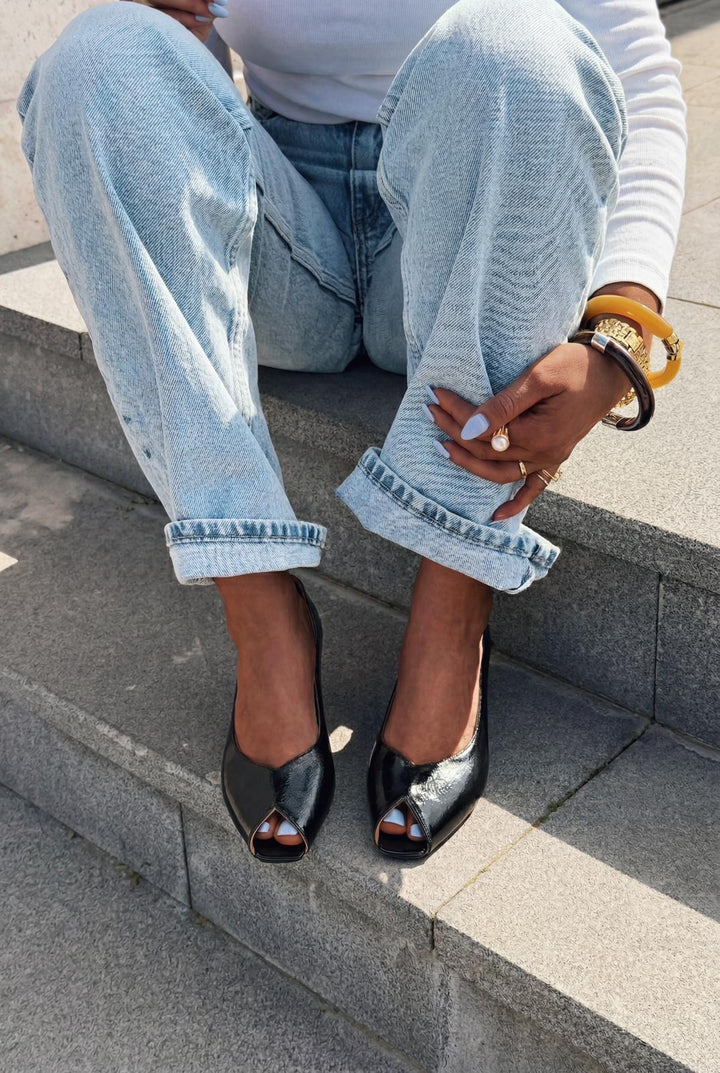 Norvion Hakiki Deri Siyah Kırışık Deri Kadın Topuklu Ayakkabı - ILOVESHOES