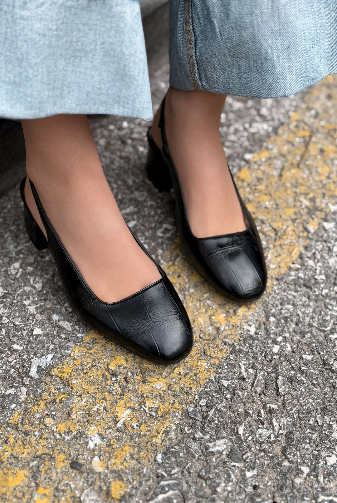 Solen Mary jane Topuklu Ayakkabı Siyah Mat Deri Desenli - ILOVESHOES