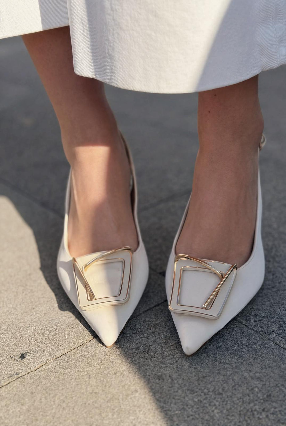 Talvine Stiletto Bej Saten - ILOVESHOES