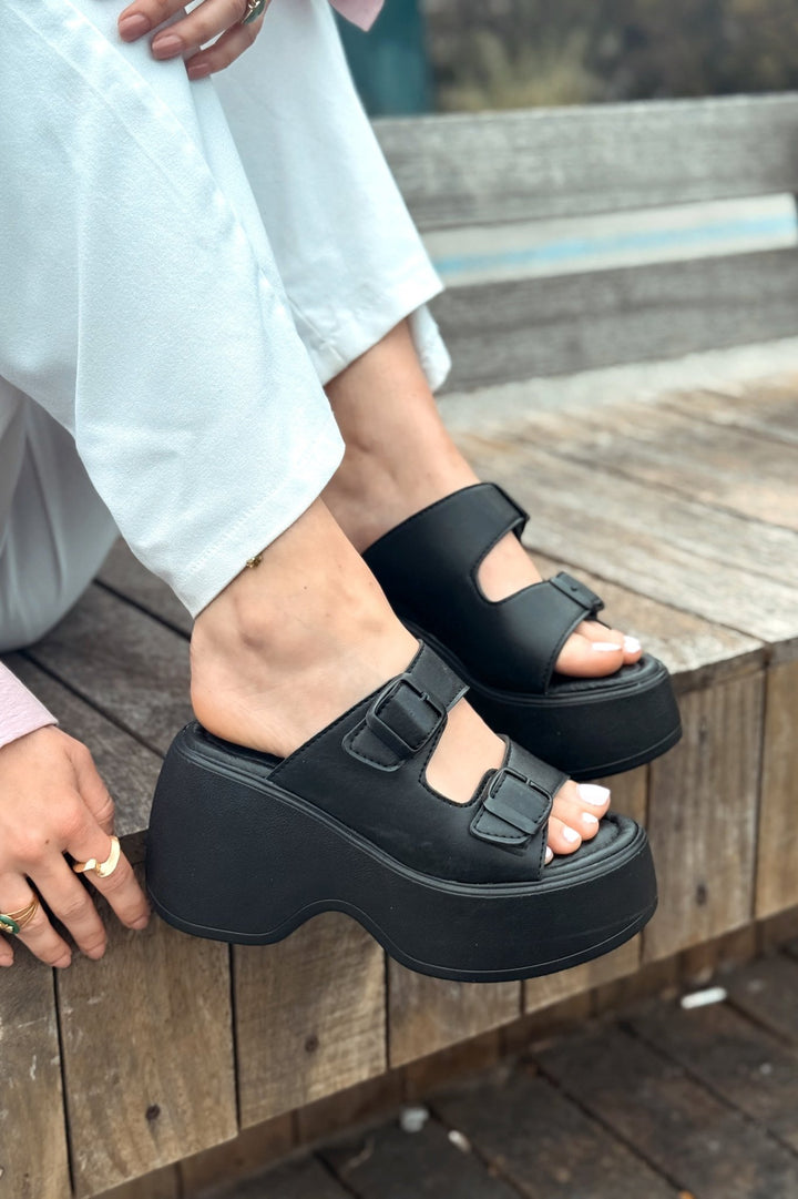 Bayexsa Mat Deri Kadın Topuklu Terlik Siyah - ILOVESHOES Türkiye