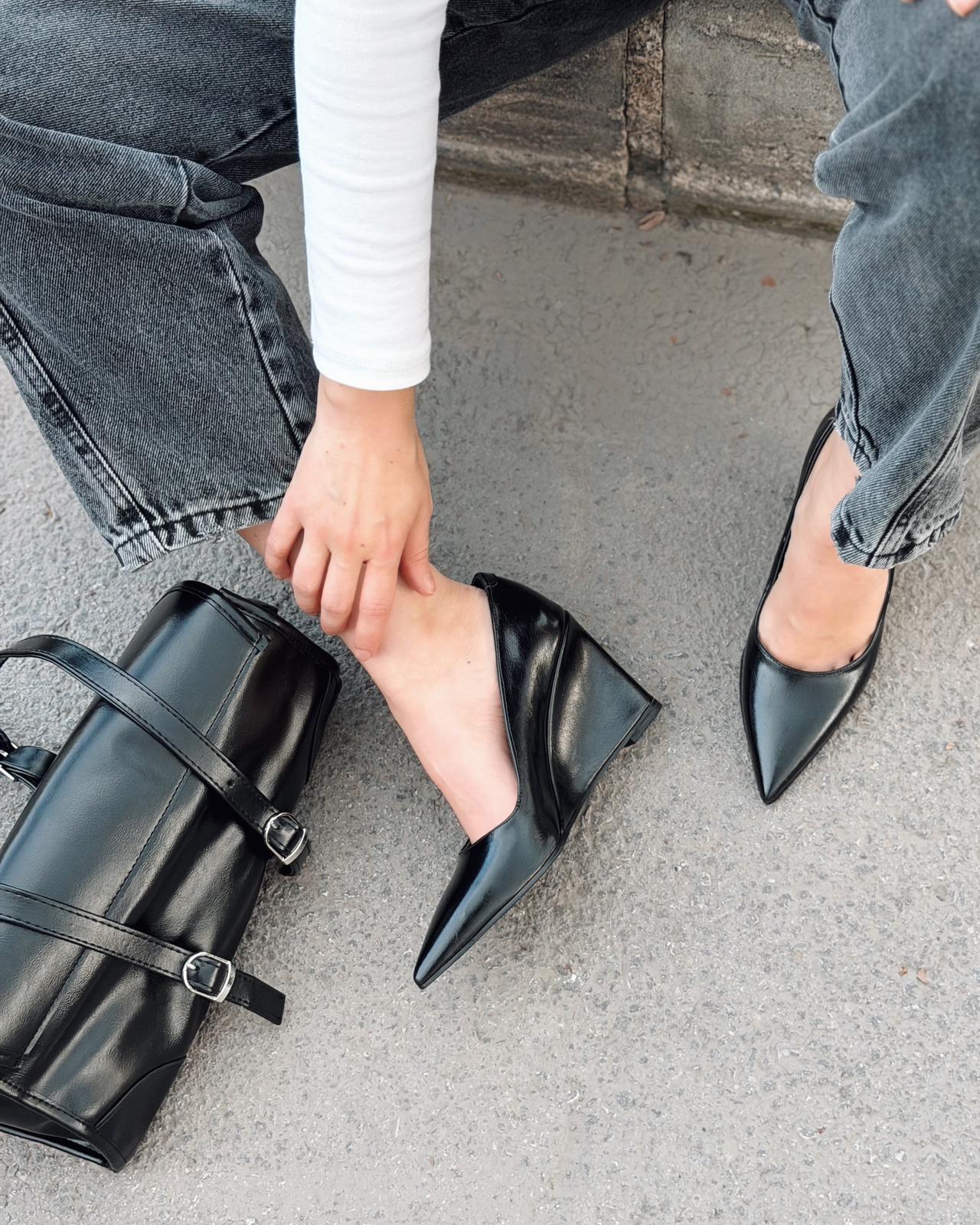 Laretta Vintage Baget Çanta Siyah Mat Deri - ILOVESHOES