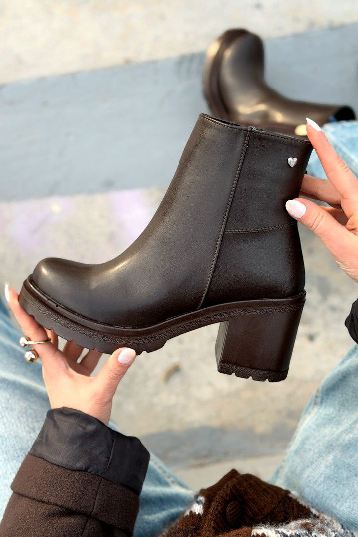 Fivra Kahverengi Fermuarlı Kalın Topuklu Günlük Kadın Bot - ILOVESHOES