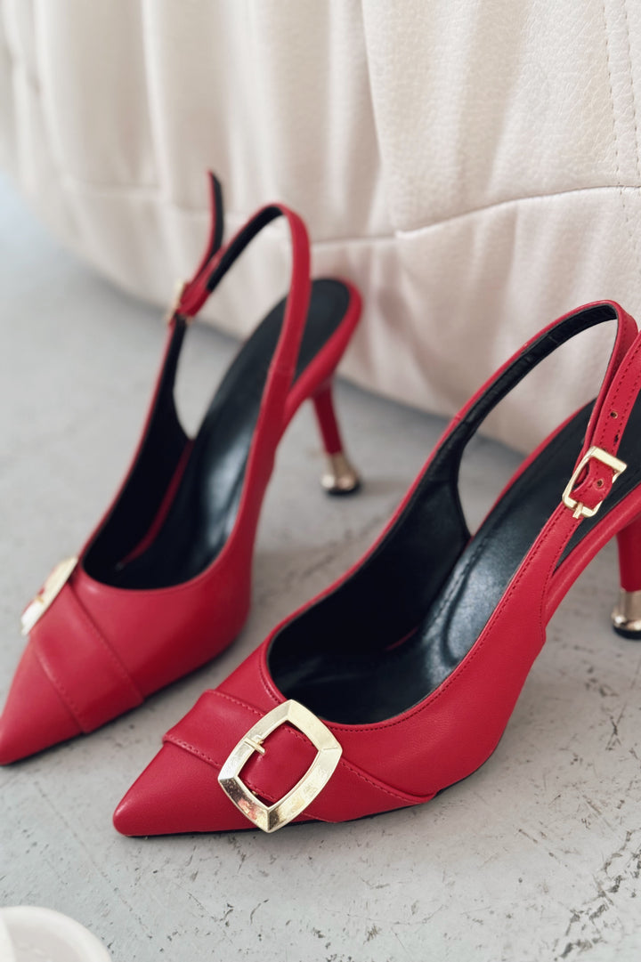 Solitre Toka Detaylı Yüksek Topuklu Kırmızı Stiletto