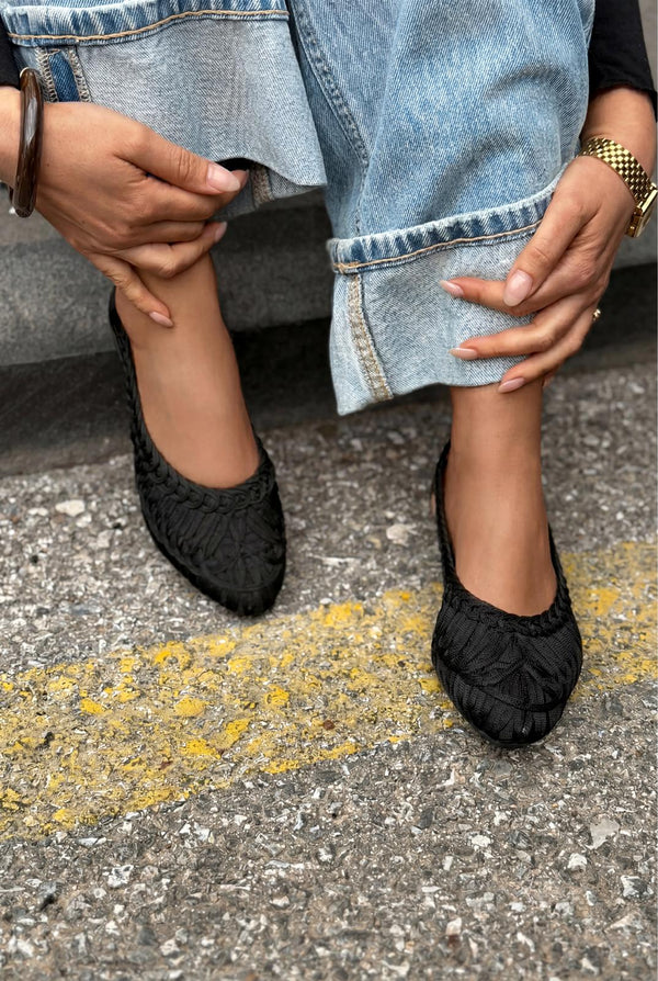 Morvik Siyah Kadın Babet - ILOVESHOES