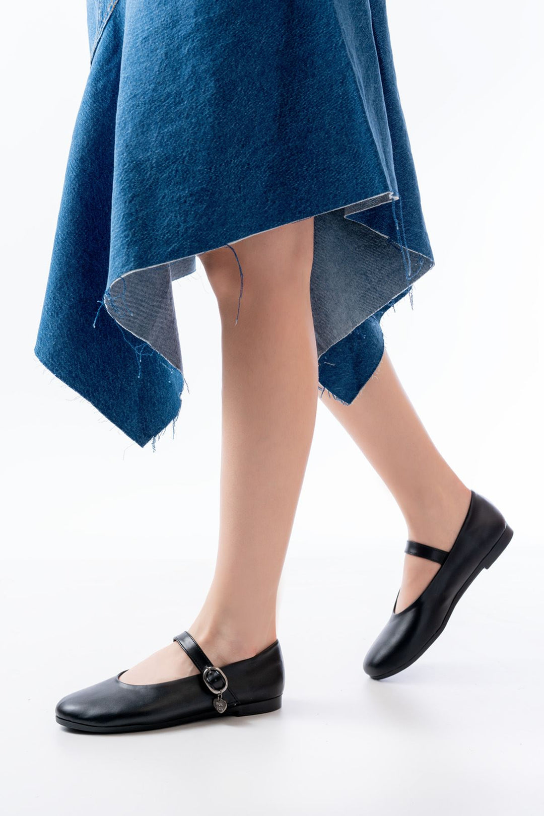 Altren Mat Deri Siyah Kadın Babet