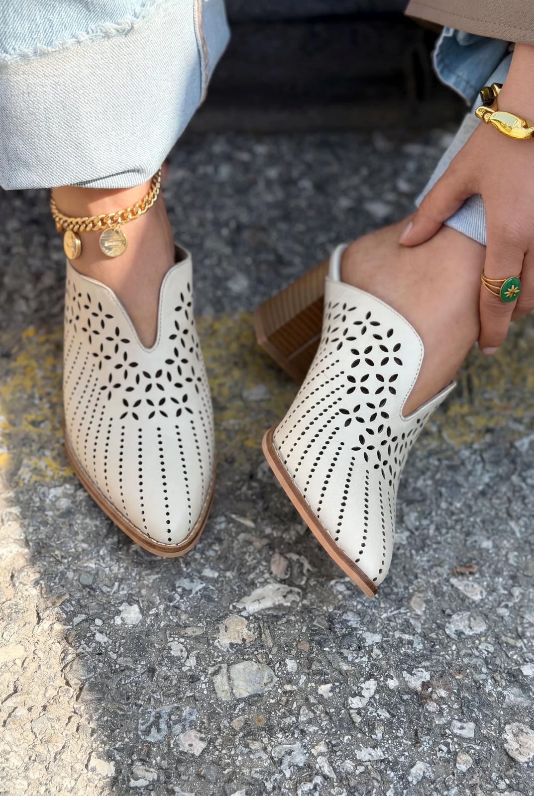 Noravina Hakiki Deri Topuklu Terlik Bej - ILOVESHOES