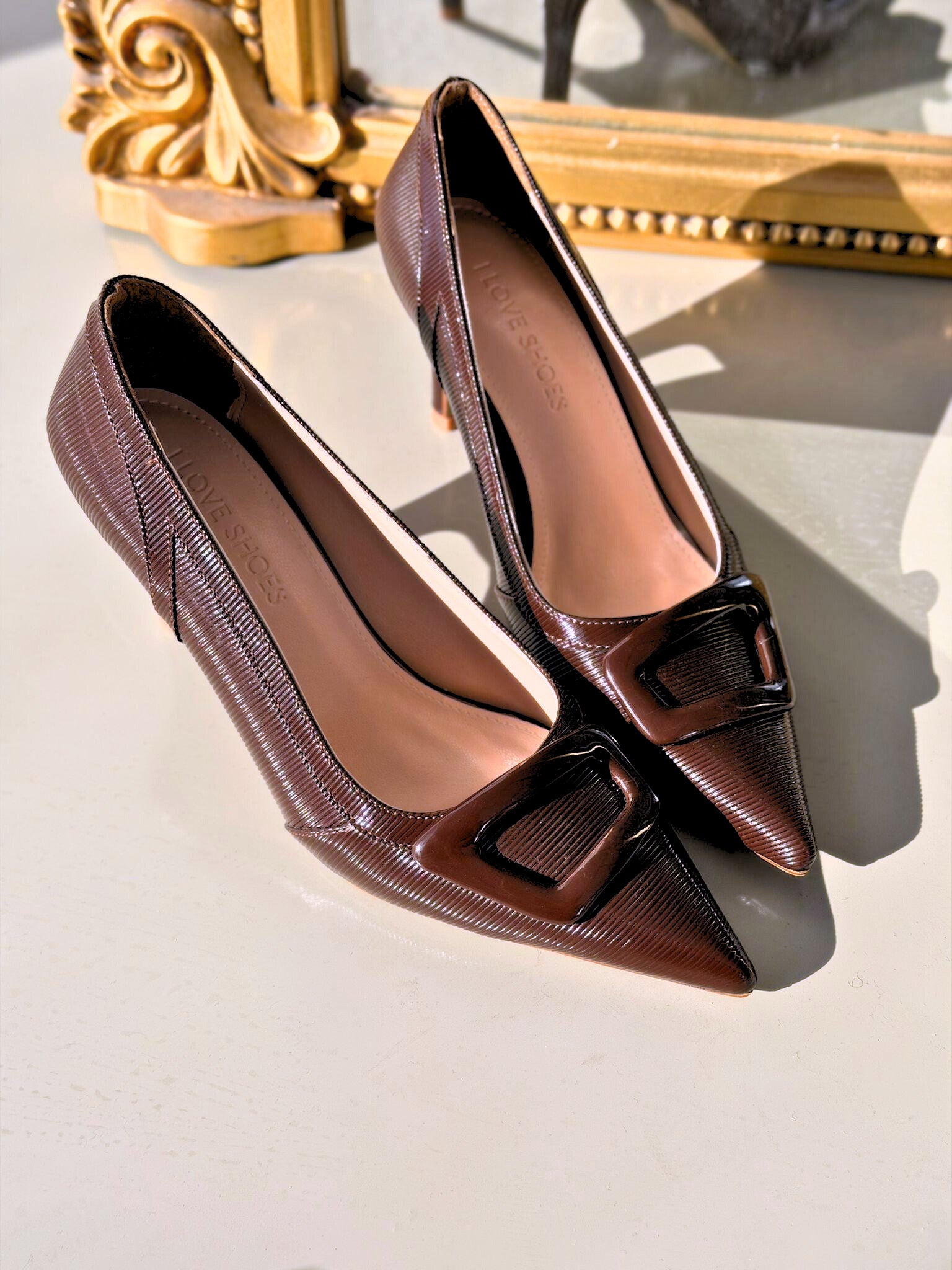 Finrel Stiletto Acıkahve Rugan Toka Detaylı - ILOVESHOES