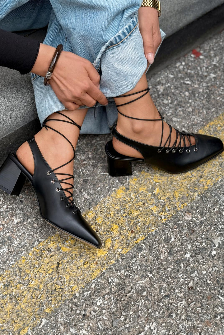 Yorella Topuklu Ayakkabı Siyah Mat Deri - ILOVESHOES
