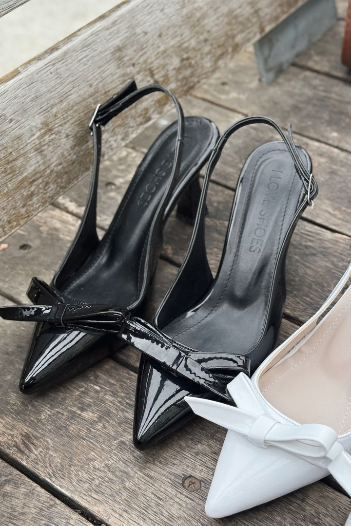 Levista Rugan Siyah Fiyonk Detaylı Stiletto