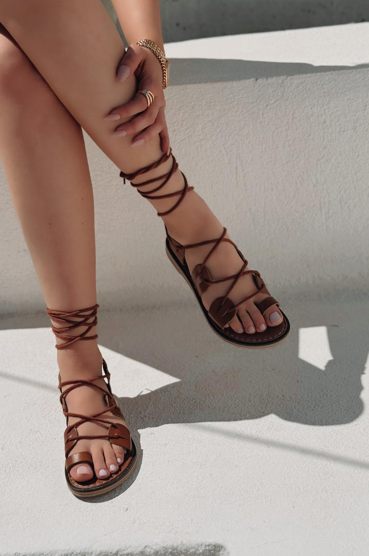 Aliris Hakiki Deri Taba Bağcıklı Düz Kadın Sandalet - ILOVESHOES